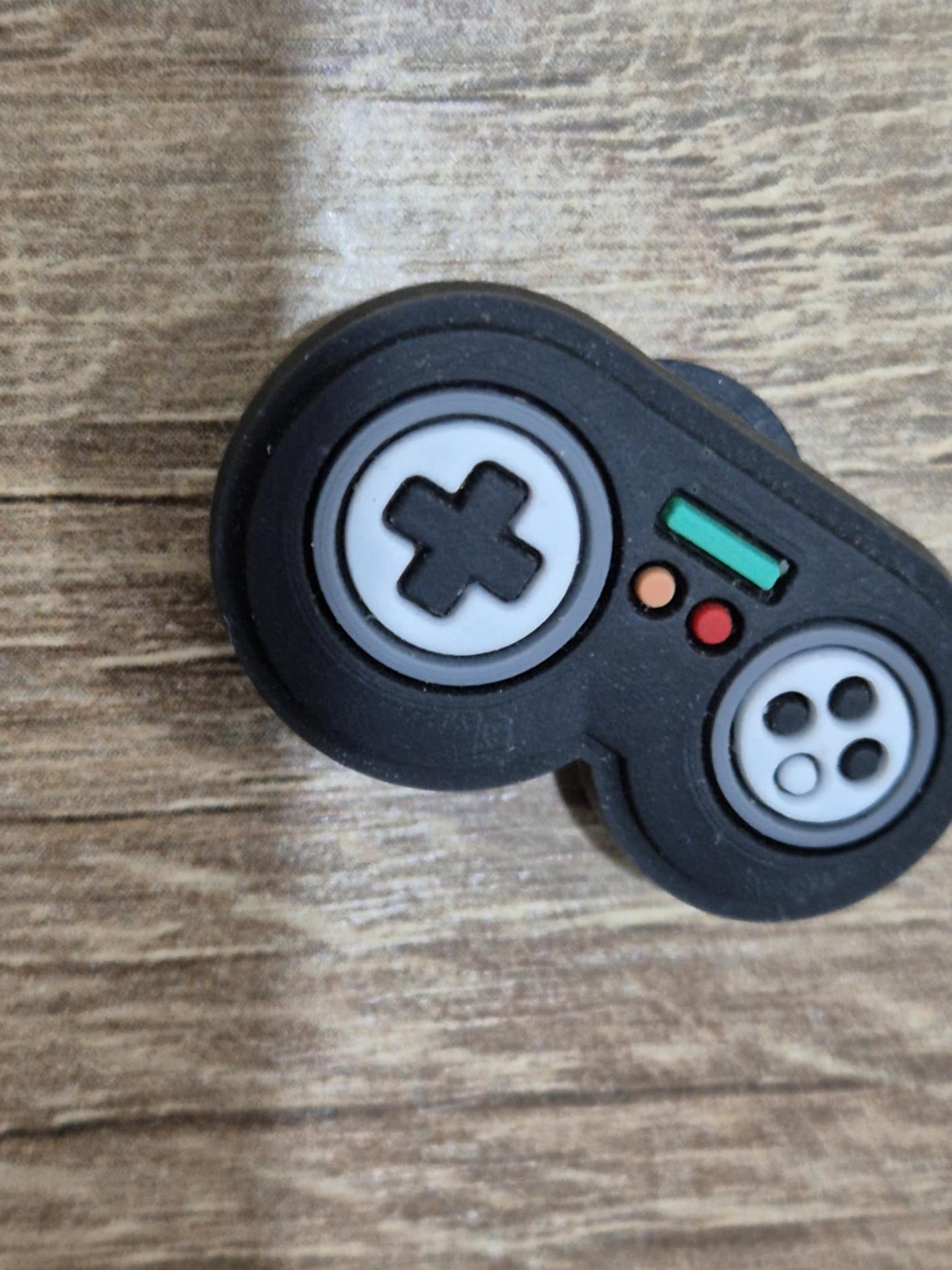 Retro Gaming/Electrical Charms