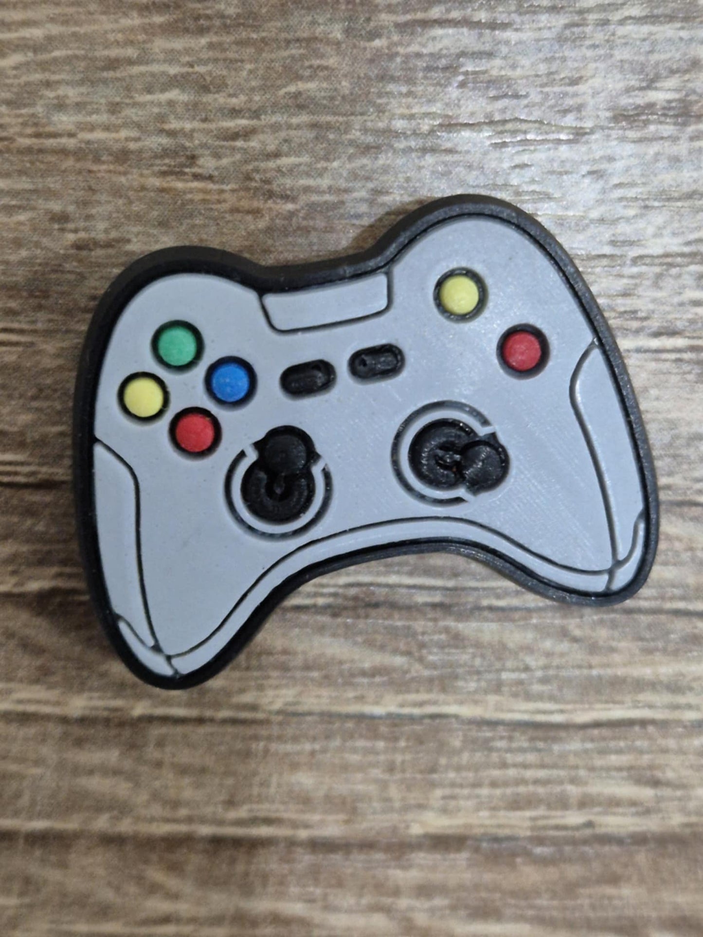 Retro Gaming/Electrical Charms